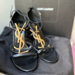 Yves Saint Laurent signature heels❤️🔥